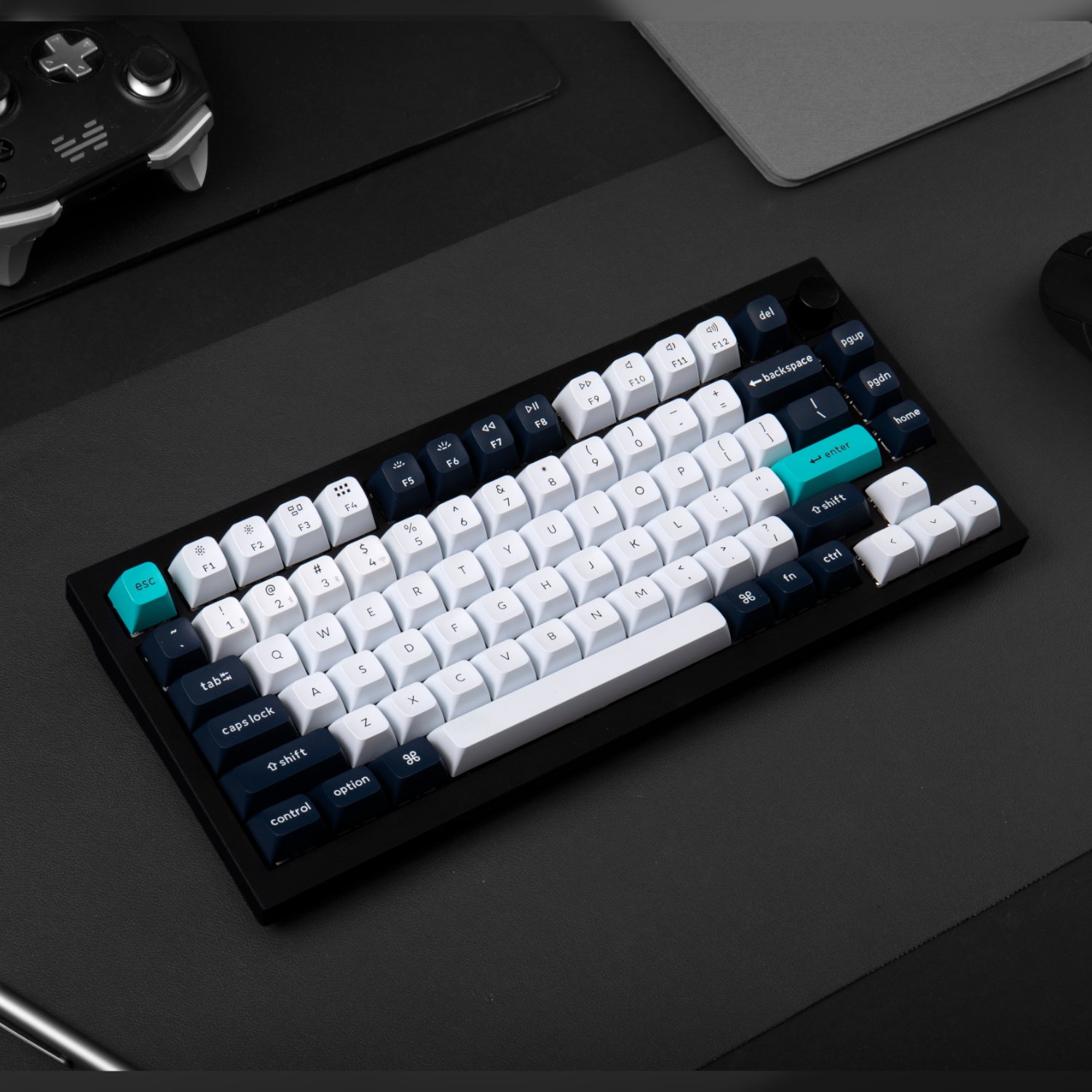 Keychron Q1 Max QMK/VIA RGB Wireless Custom Mechanical Keyboard (Gateron BANANA Switches) - Black - Image 4